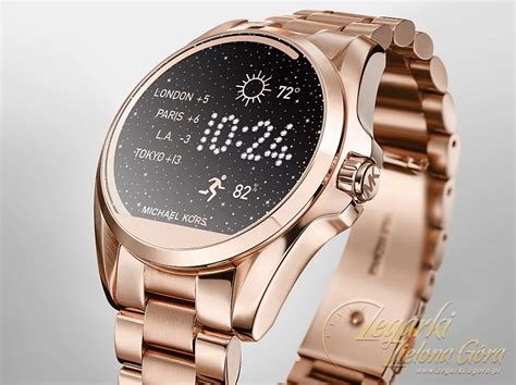 test michael kors bradshaw|Michael Kors Access Bradshaw 2 review: Pricey smartwatch is .